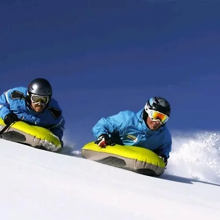 Apartment Le Refuge, 2050m La Plagne, Luxury