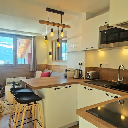 Le Refuge, 2050m La Plagne, Luxury Apartment *